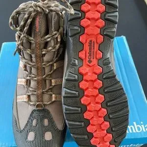 Columbia | Shoes | New In Box Columbia Winter Trek Boots  display picture 1